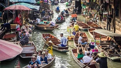 ตลาดน้ำดำเนินสะดวก