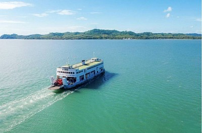 เรือไปเกาะช้าง